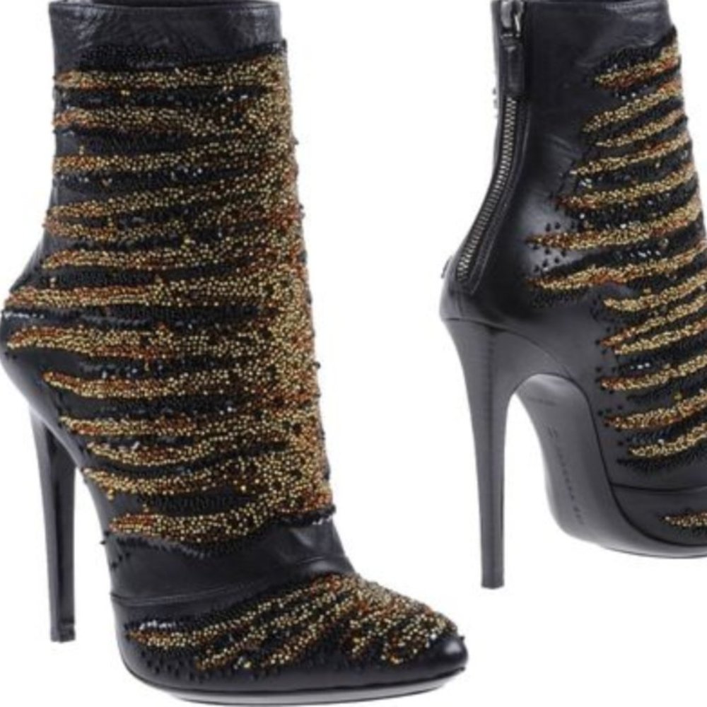 Stunning Barbara Bui Embroidered Glitter Boots